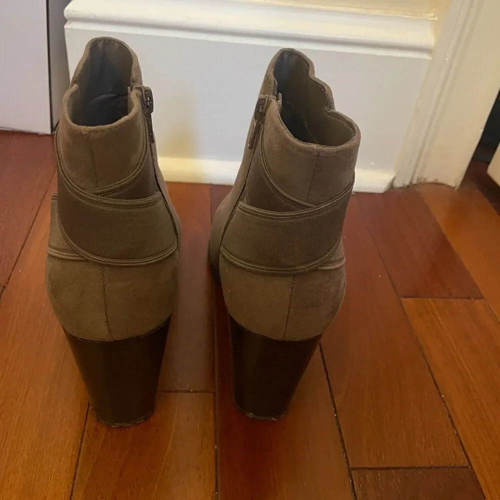 A New Day Suede Boots Size 7.5 Beige Classic Minimalist Staple Modern Neutral